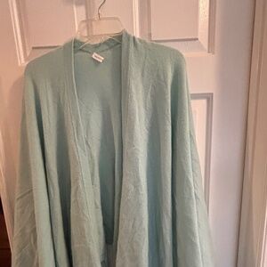 Underwriters Pale Green Cashmere Wrap Size Large